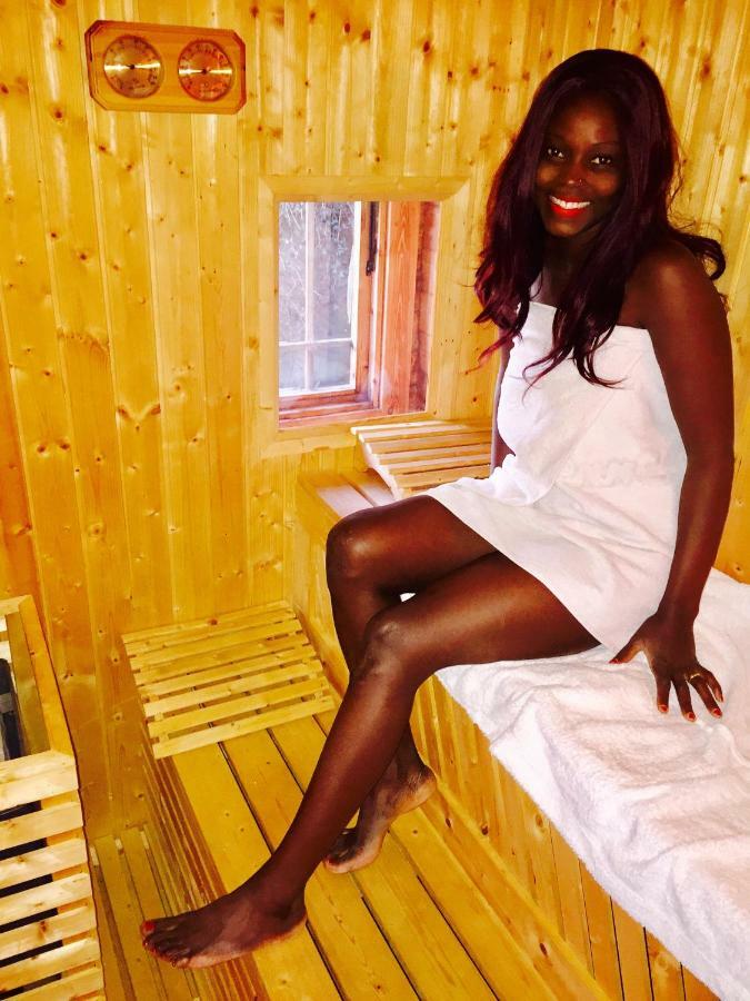 Chalet Free Sauna & Spa Superking Bed Killaloo エクステリア 写真