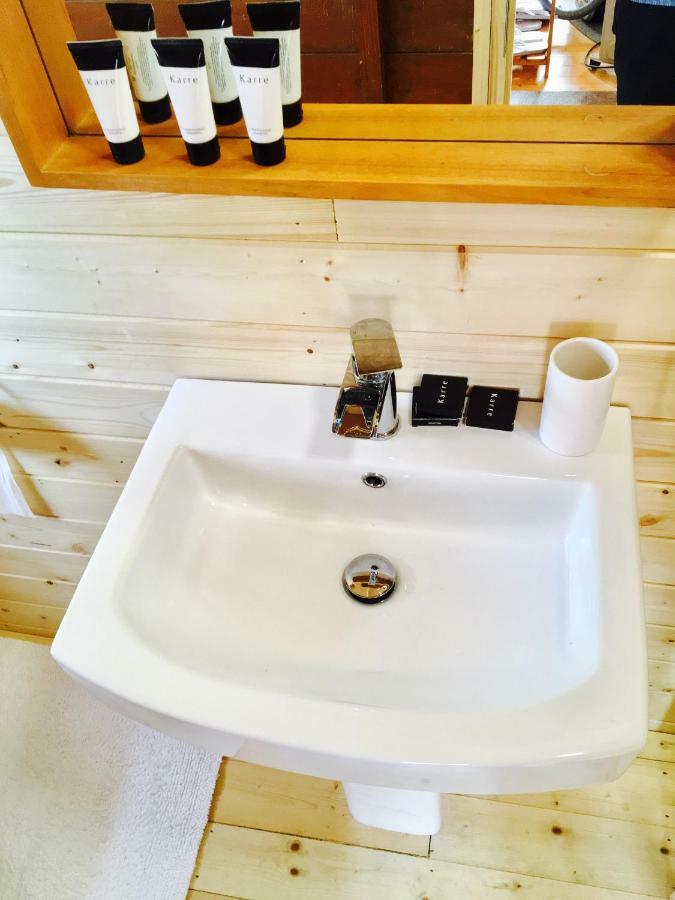Chalet Free Sauna & Spa Superking Bed Killaloo エクステリア 写真