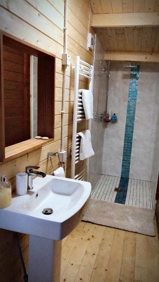 Chalet Free Sauna & Spa Superking Bed Killaloo エクステリア 写真